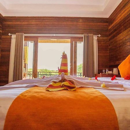 Dinatah Lembongan Villas Экстерьер фото