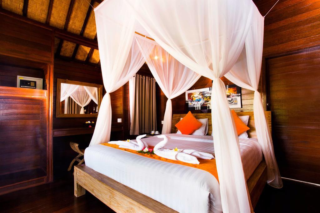 Dinatah Lembongan Villas Экстерьер фото